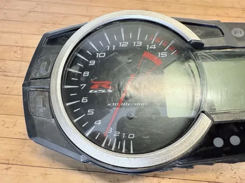 09-16 2009 2016 Suzuki GSXR 1000 Gauge Cluster Speedo Speedometer Tachometer