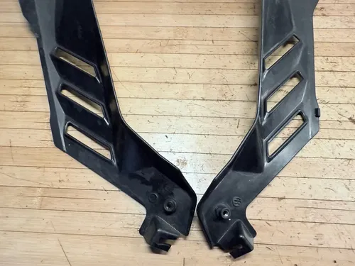 21-25 Kawasaki Ninja ZX10R Upper Front Inner Dash Duct Cover Cowling Fairing OEM