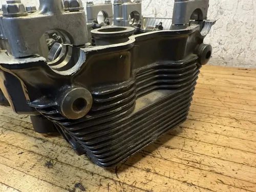 97-00 SUZUKI BANDIT GSF 1200 GSF1200 ENGINE TOP END CYLINDER HEAD BODY