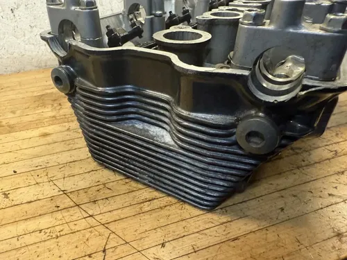 97-00 SUZUKI BANDIT GSF 1200 GSF1200 ENGINE TOP END CYLINDER HEAD BODY