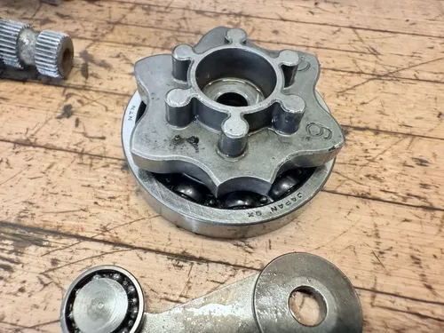 09-12 Triumph Street Triple 675 R Transmission Gearbox Gears Shift Fork Drum