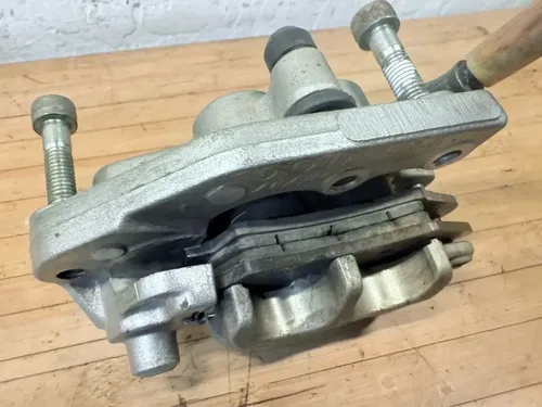 1999 99-01 KX250 KX 125 250 Front Brake Caliper Bracket Master Cylinder Hose