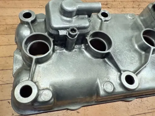 05 06 KAWASAKI NINJA ZX 636 ZX6R POLISHED OEM ENGINE CYLINDER HEAD VALVE COVER