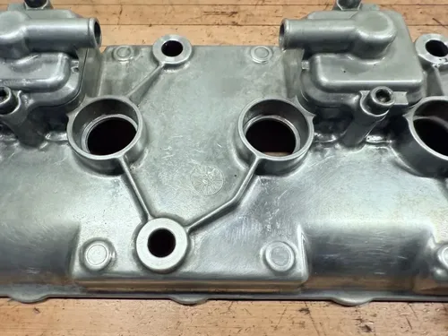 05 06 KAWASAKI NINJA ZX 636 ZX6R POLISHED OEM ENGINE CYLINDER HEAD VALVE COVER