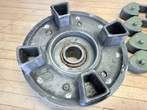 05-06 Kawasaki ZX6R ZX636 ZX636R Ninja Cush Drive Hub with Rubber Damper OEM