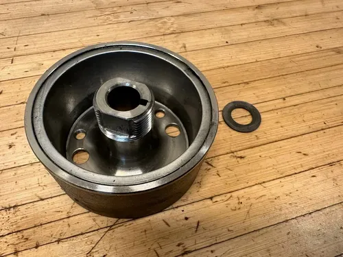 2008 YZ450F Flywheel OEM Fly Wheel Rotor Magneto 2S2-85550-10-00 Yamaha 06-2009