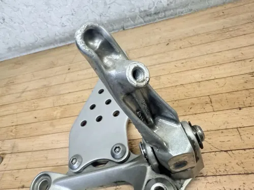 05-06 KAWASAKI NINJA ZX6R ZX 636 LEFT OEM REARSET REAR SET FOOT SHIFTER PEG NICE