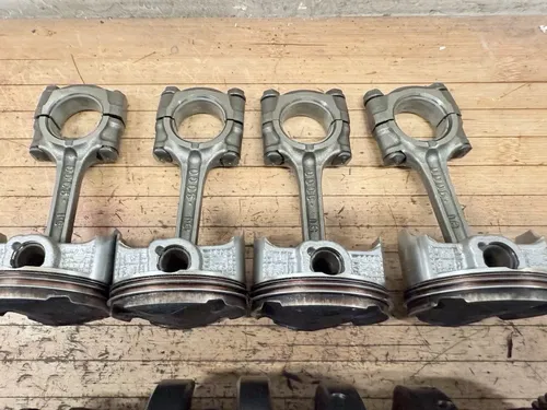 05-06 Kawasaki ZX6R Ninja 636 ZX636 Crankshaft Crank Shaft Connecting Rod Piston