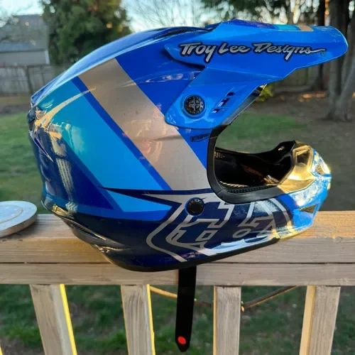 Troy Lee Designs 2022 GP Helmet