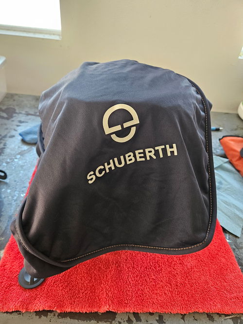 Schuberth E1 Helmet 