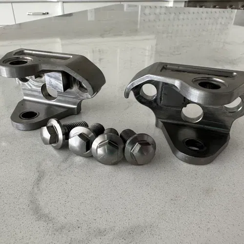 SCAR Titanium Footpeg Mount Brackets, 2008-2022 YZ450F, YZ250F, YZ 125, YZ  250