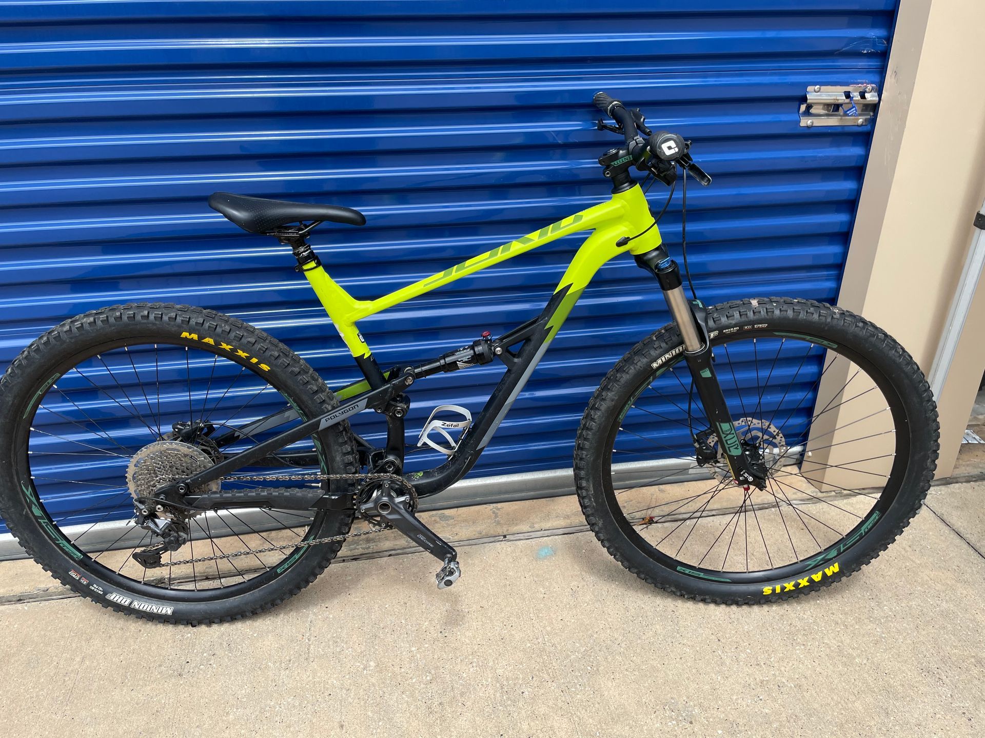 Polygon suzuki d7 hotsell