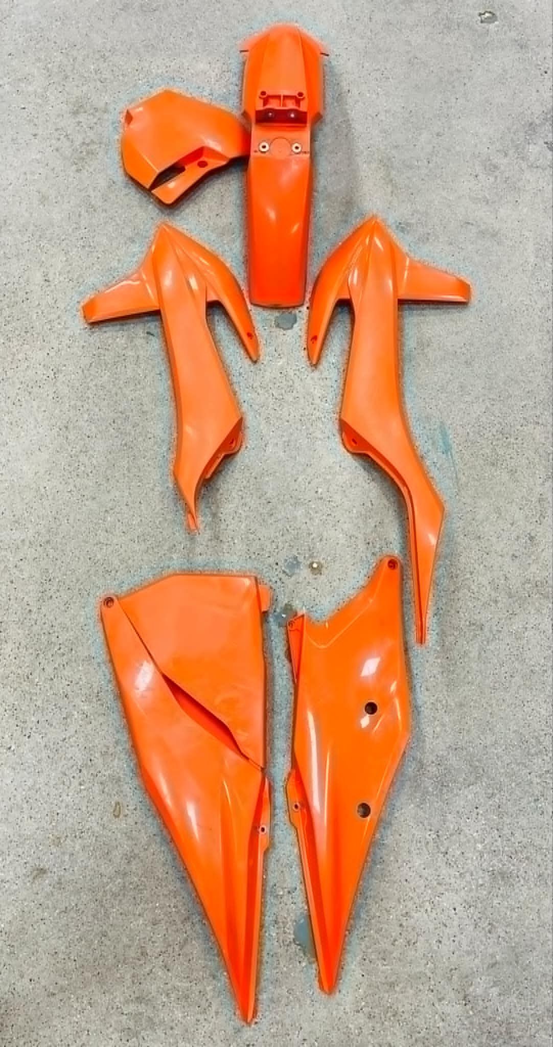 19-22 KTM 125-450 plastic kit