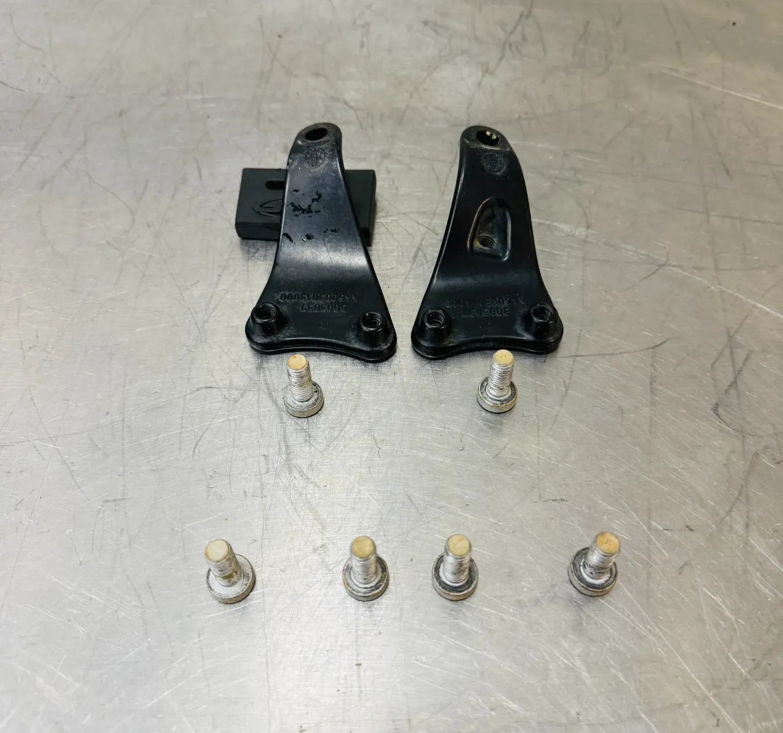 23.5 GasGas MC450 Motor Mounts Engine Brackets Hangers Bolt OEM A46003013000C1