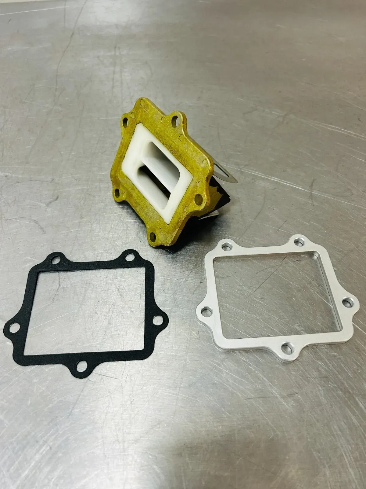 2025 Yamaha YZ250 Reeds Valve Case OEM Cage Black 5NX-13610-10-00