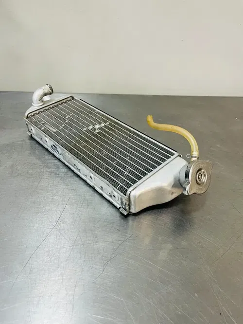 2021 KTM 125 SX Right Side Radiator Fill Side Cap Cooling Coolant 50535008100 SX