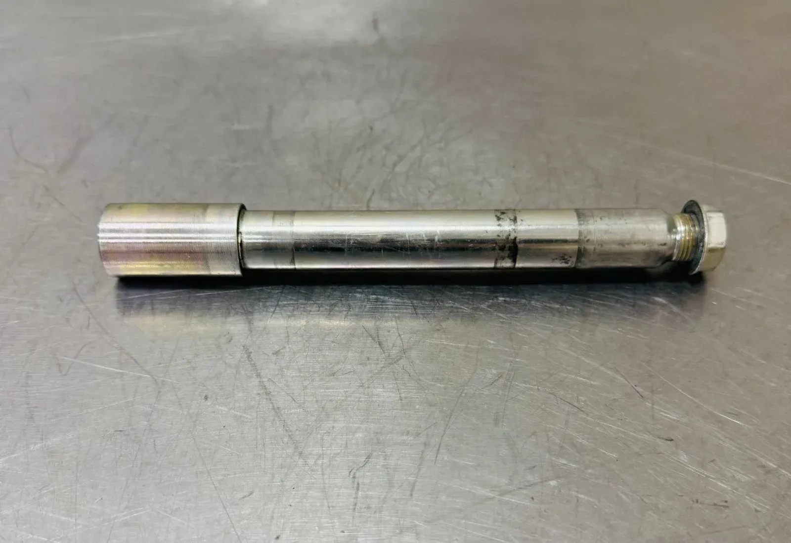 2021 Yamaha YZ450F Front Wheel Axle OEM Spindle Pivot B2W-25181-00-00 Dirt Bike