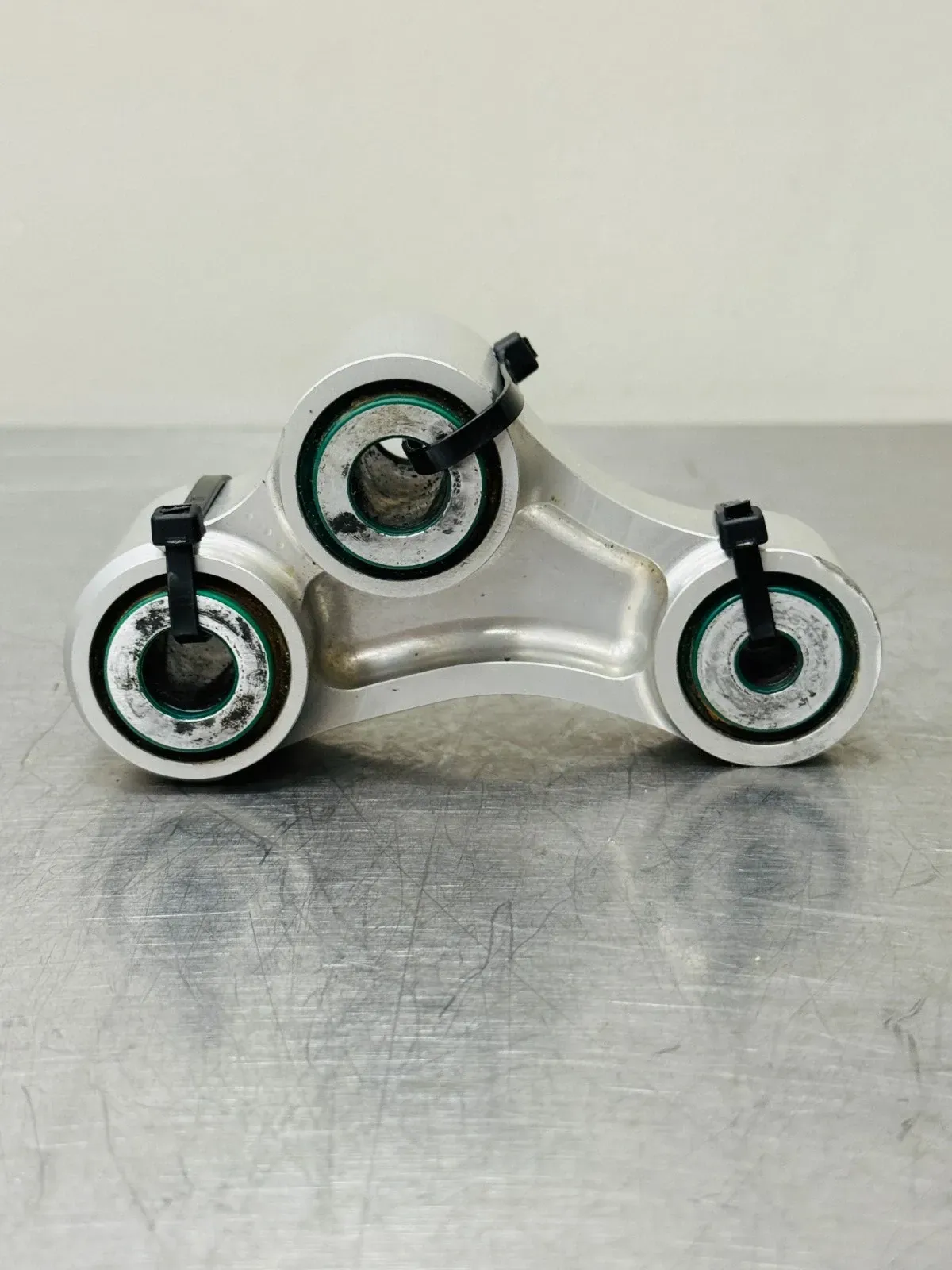 2021 Husqvarna TC125 Linkage Knuckle Triangle Rear Suspension OEM 2510408004401