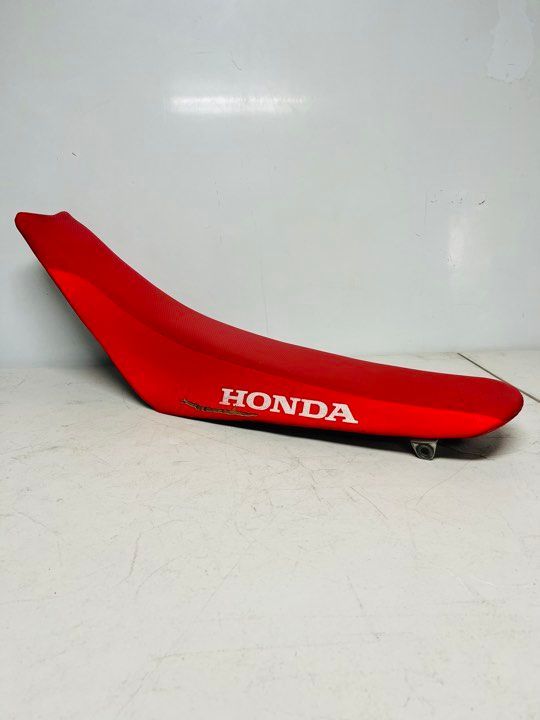 2010-2013 CRF 250R / 2009 -2012 CRF 450R OEM SEAT (RIPPED COVER)