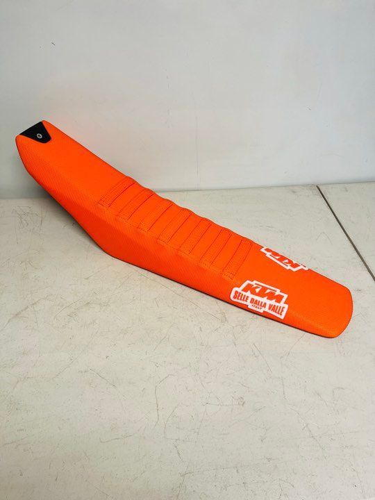 KTM EXC 2024〜 Factory Racing Seat KTM Factory Racing Seat MX/Enduro 2019-2023 - KTM Twins
