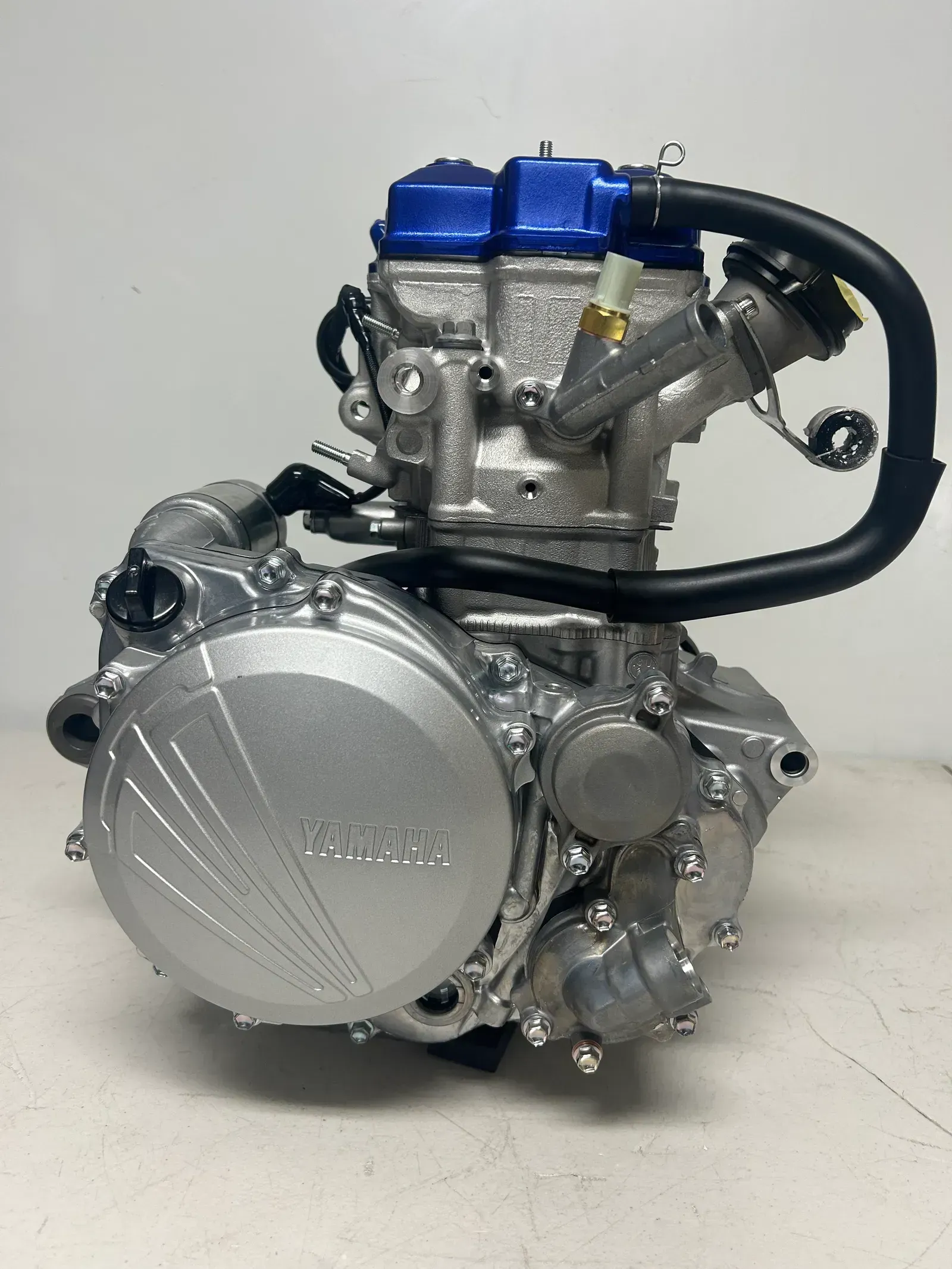 YZ250F 2019〜2023 エンジンハンガー　中古　② New 2023 Yamaha YZ250F Engine