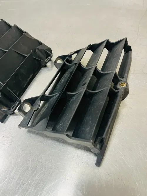 2020 KTM 85SX Radiator Braces Guard Protectors Louver Shield OEM 47235034000 SX