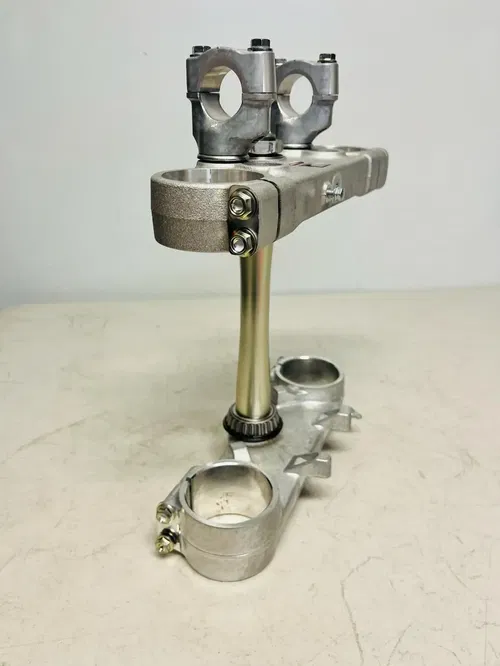2023 Honda CRF450R Triple Clamps Tree Bar Mounts Steam Steering 53219-MKE-AF0