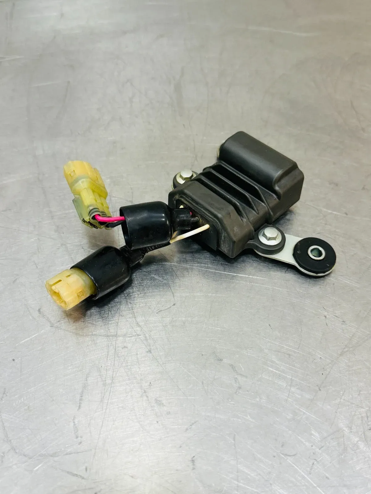 2024 Yamaha YZ250F Voltage Regulator Rectifier Mount Electrical B7B-81960-00-00