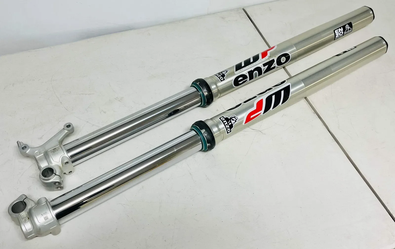 KTM Husqvarna Gas Gas Wp AER 48 Forks Suspension - Enzo Revalve