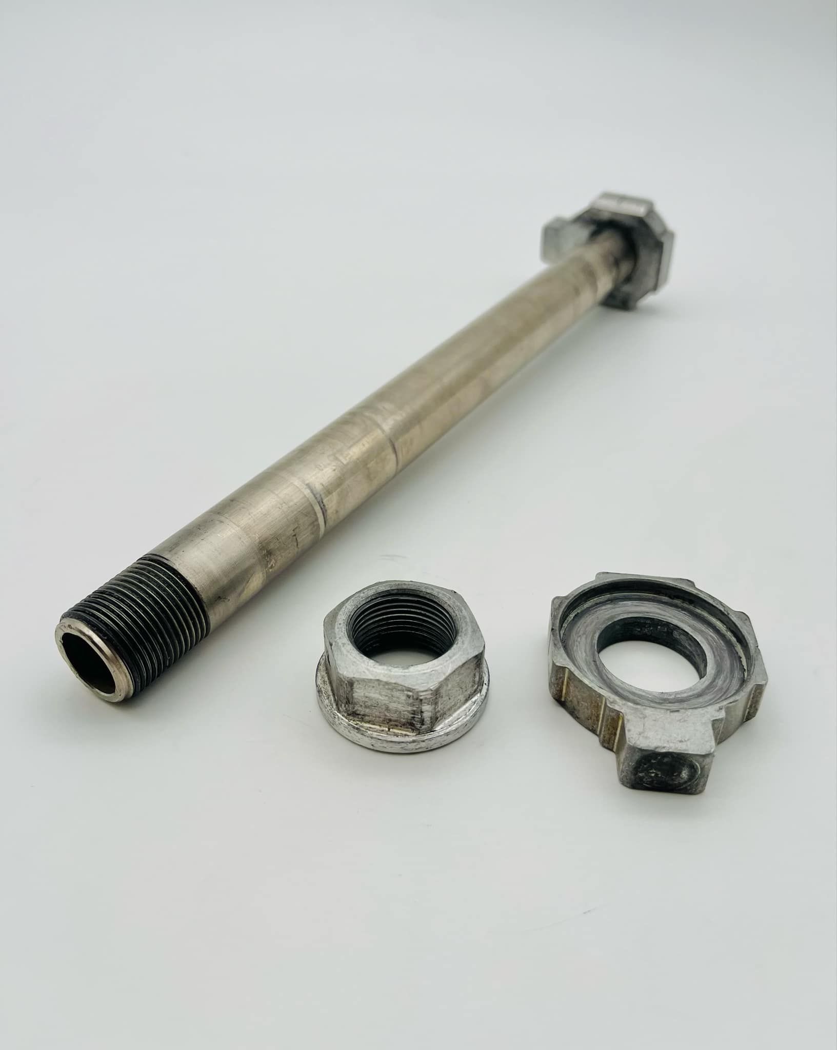  2023-2024 KTM Rear Wheel Axle A46010085044 Husqvarna GasGas 125 250 450 SX-F