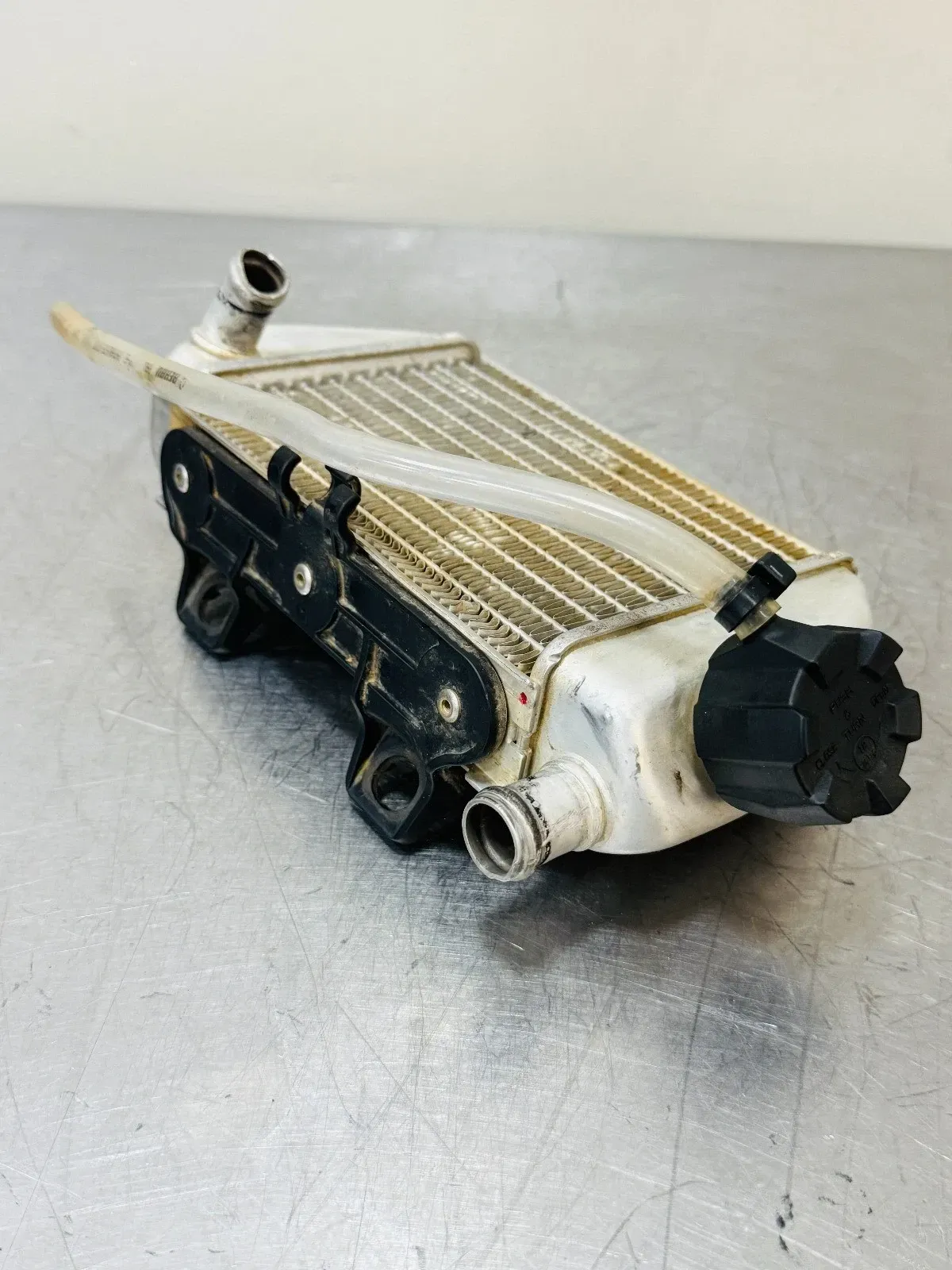 2024 KTM 65SX Right Side Radiator OEM Fill Side Cap Cooling Coolant UKTM65SX9426