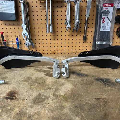 Tusk Bark Busters D Flex - Low Use 