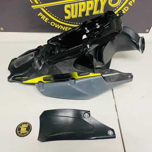 Husqvarna Oem Subframe Complete 
2019 2020 2021 2022 / 125-450cc 