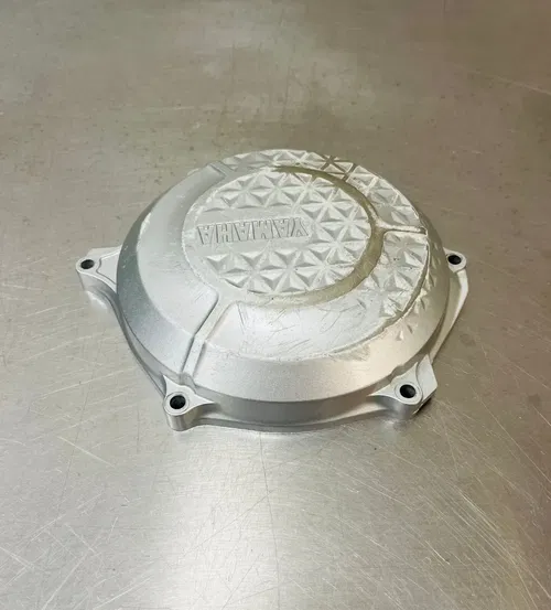 2025 Yamaha YZ450F Outer Clutch Cover OEM Engine Case 23-24 BHR-15415-00-00
