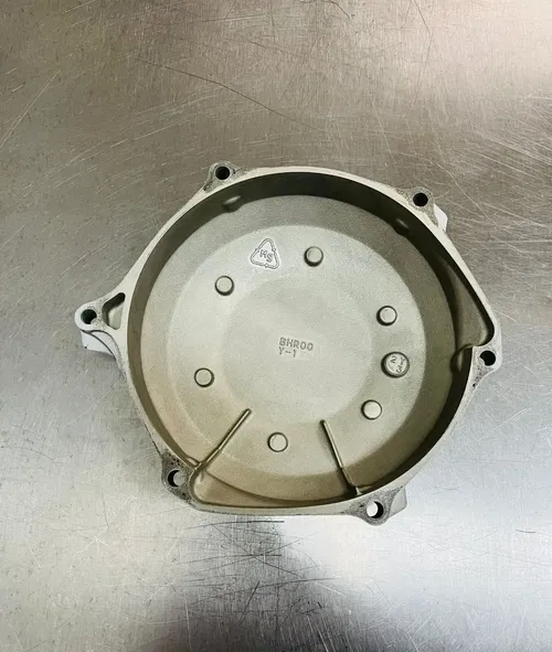 2025 Yamaha YZ450F Outer Clutch Cover OEM Engine Case 23-24 BHR-15415-00-00