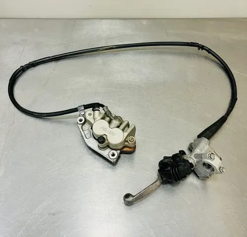2006 Yamaha YZ250 Nissin Front Brake ASM Master Cylinder Caliper 5XE-W2587-01-00