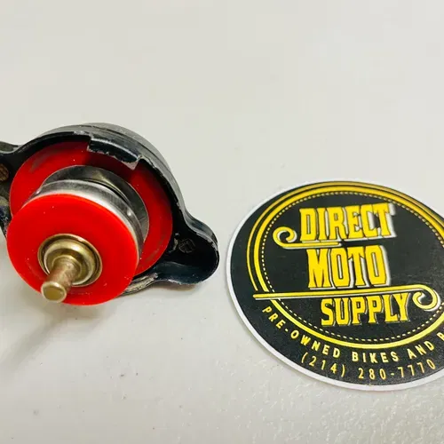 Tusk High Pressure Radiator Cap with Temperature Gauge 2.0 Bar