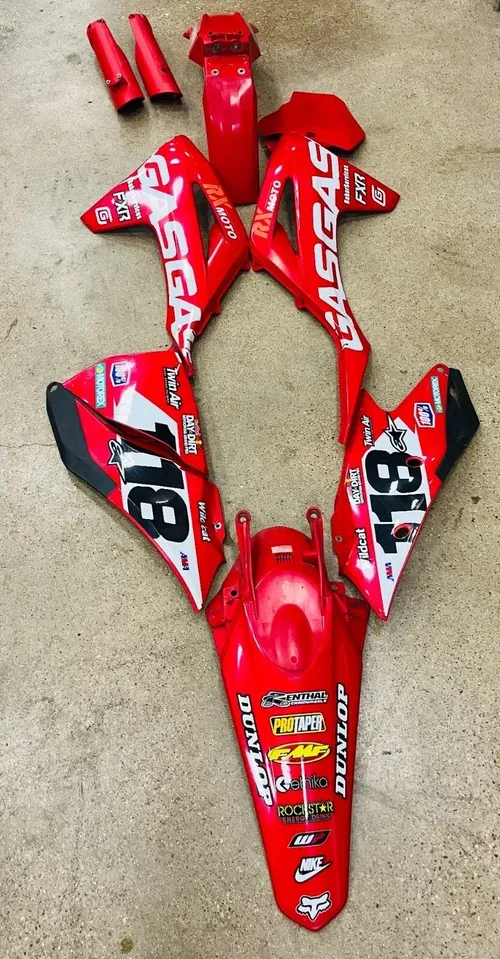 2022 GasGas MC 125 Plastics Kit Fender Panel Guard Protector Shroud Red MC125