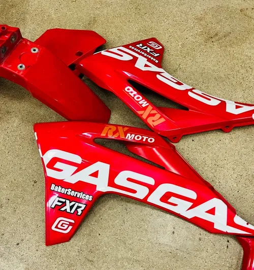 2022 GasGas MC 125 Plastics Kit Fender Panel Guard Protector Shroud Red MC125
