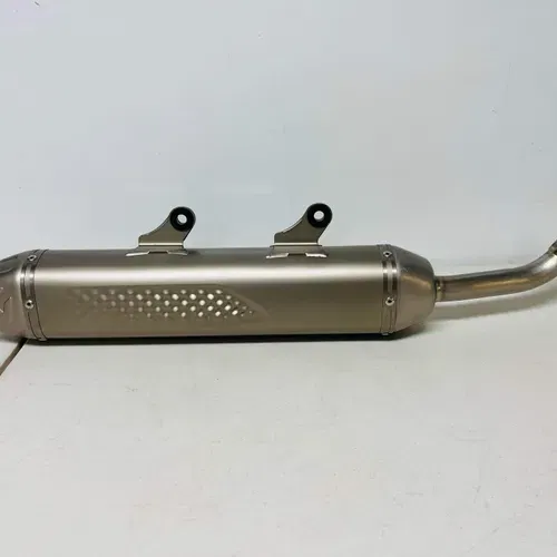  Akrapovic Baja Series Slip On Exhaust 
Ktm/Husqvarna/ Gas Gas /Xc-w / Te / Ec 