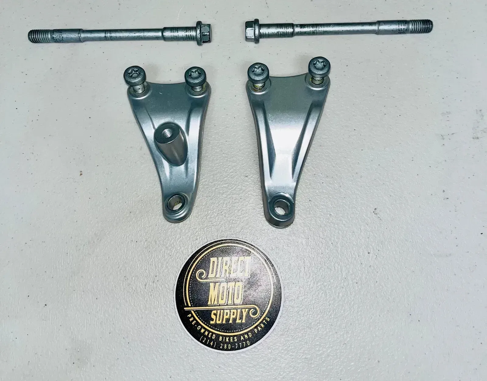 New 2023 KTM 250 SXF Motor Mounts Engine Brackets Hangers Bolt Assy A46003013000