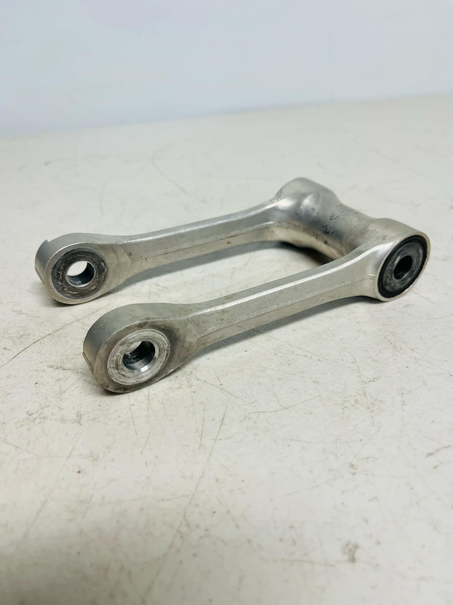 2019- 2023 KAWASAKI KX 250 / 450 OEM PULL ROD LINKAGE  PART 39111-0357