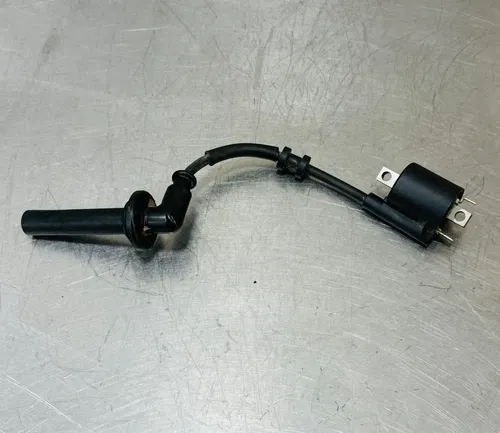2021 Yamaha YZ450F Ignition Coil Spark Plug Wire Cap BR9-82310-03-00 Dirt Bike