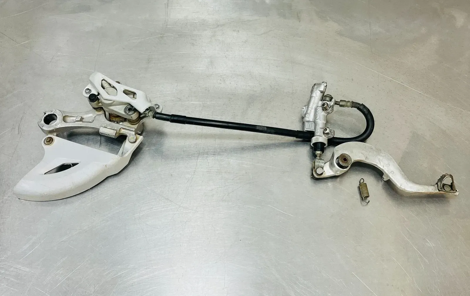 2006 Yamaha YZ250 Nissin Rear Brake Assembly Caliper Mater Cylinder Pedal YZ