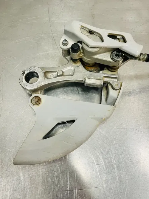 2006 Yamaha YZ250 Nissin Rear Brake Assembly Caliper Mater Cylinder Pedal YZ