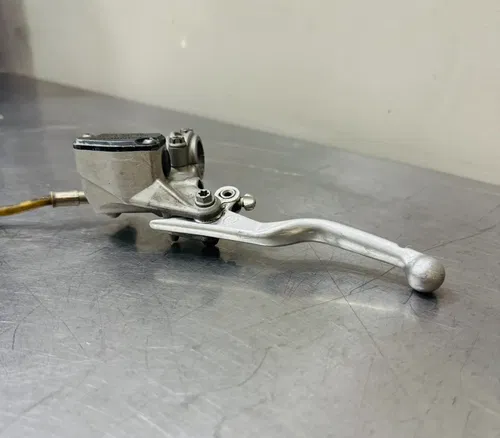 2020 KTM 85SX Master Cylinder Lever Line Slave OEM 72132061044 Dirt Bike 85 SX