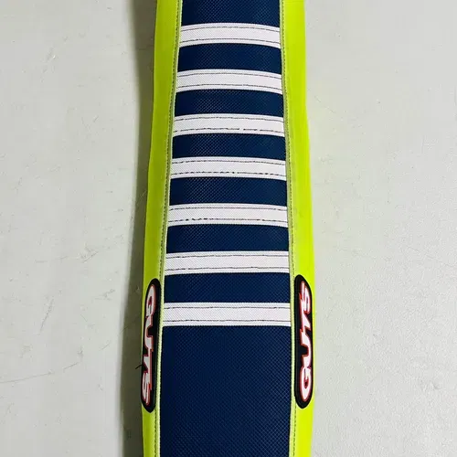 19-22 Husqvarna Complete Seat 
125 / 250 / 350 / 450