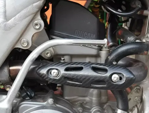 Exhaust Pipe Guard Header Heat Shield Protector: Carbon Fiber