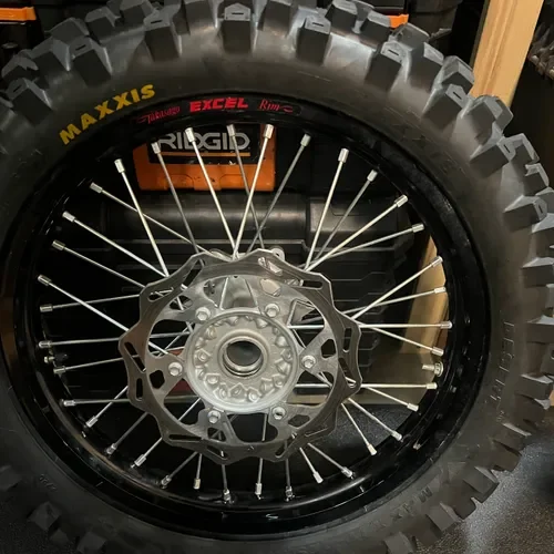 Excel Wheelset With Maxxis Tires