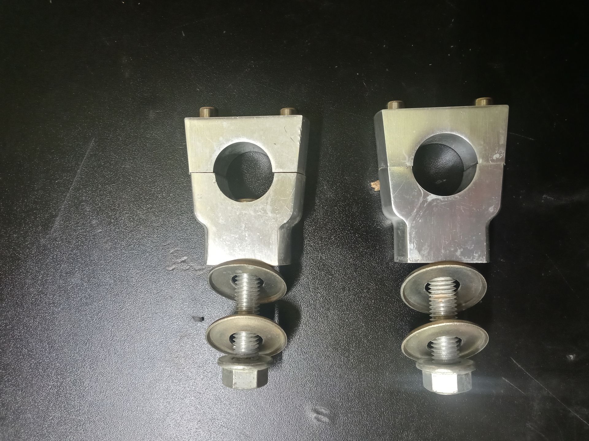 99-02 KX125/KX250 Handlebar Holders